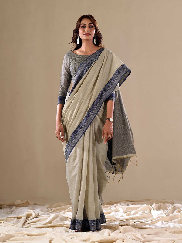 Grey Chikoo Cotton Saree With Unstitched Blouse