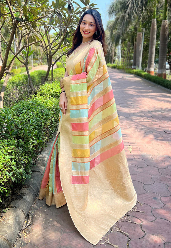 Cream Organza Saree With Unstitched Blouse