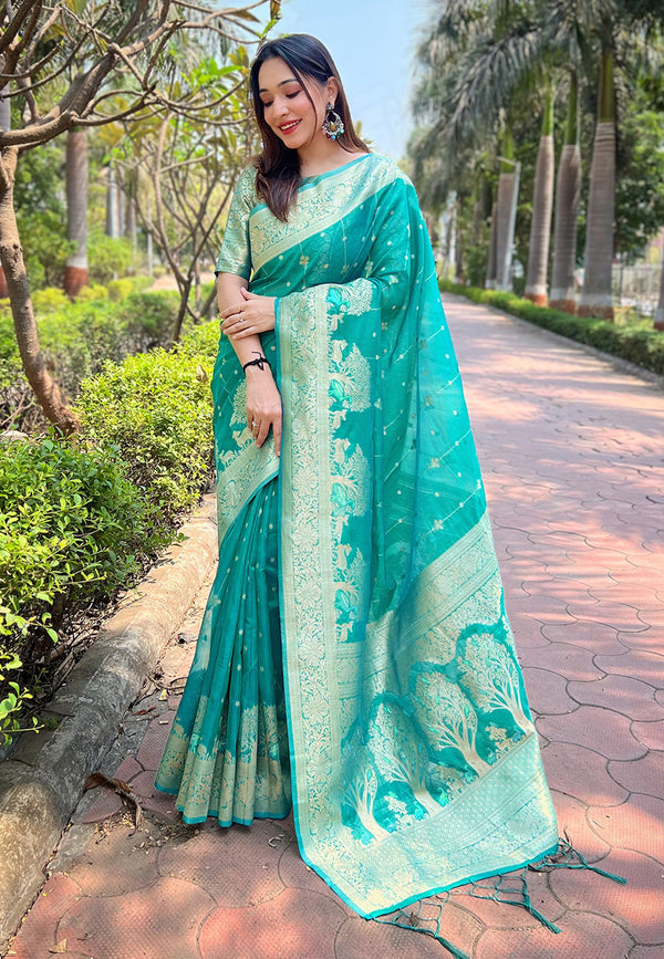 Green Organza Saree With Unstitched Blouse