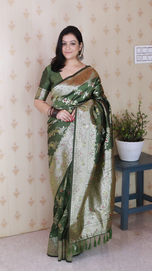 Mehendi Banarasi Soft Silk Saree With Unstiched Blouse