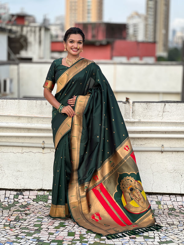 Dark Green Soft Silk Saree With Unstiched Blouse