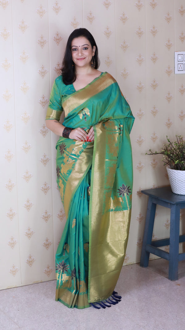 Green Soft Silk Saree With Unstiched Blouse