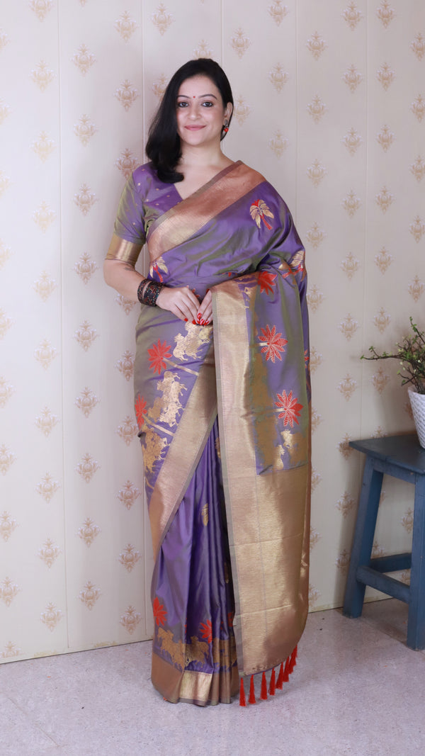 Lavender Soft Silk Saree With Unstiched Blouse