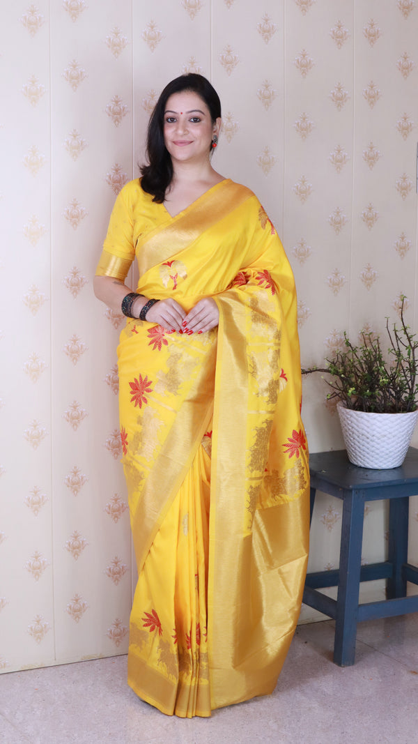 Yellow Soft Silk Saree With Unstiched Blouse