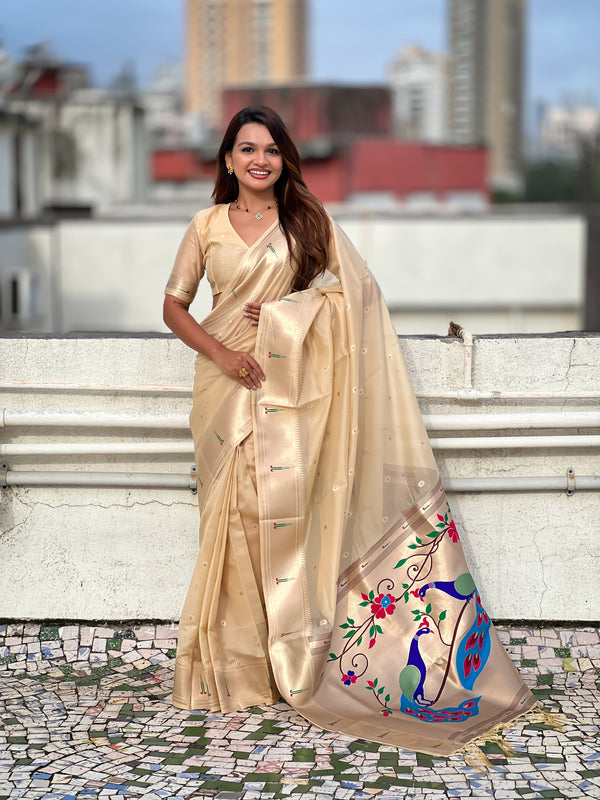 Cream Soft Organza Saree With Unstiched Blouse