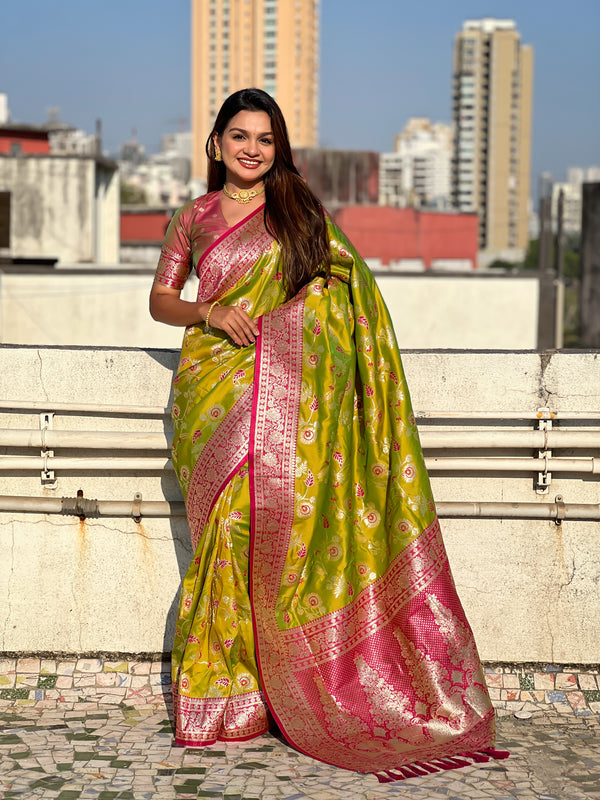 Mehendi Banarasi Saree With Unstiched Blouse