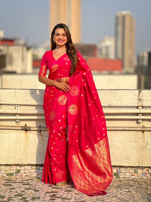 Red Soft Moonga Silk Saree With Unstiched Blouse