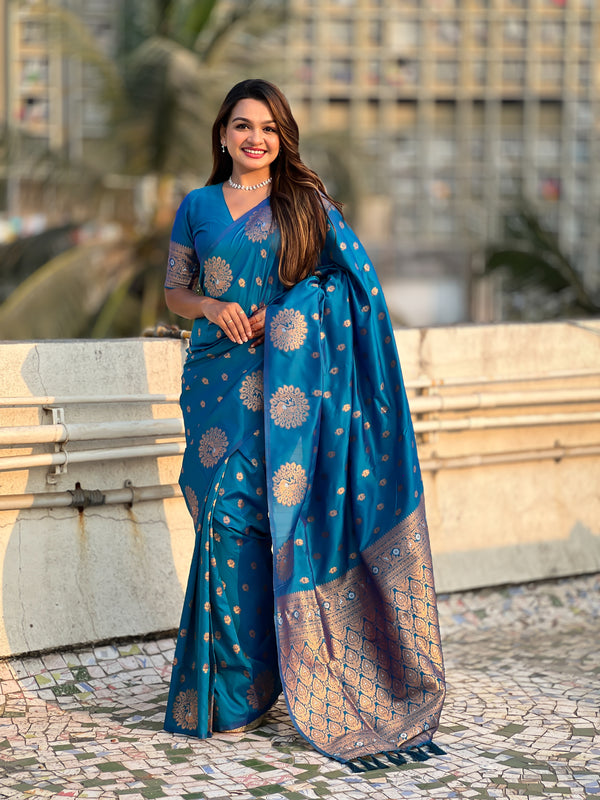 Sky Blue Soft Moonga Silk Saree With Unstiched Blouse