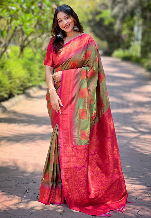 Green Soft Silk Zari Border Saree With Unstitched Blouse