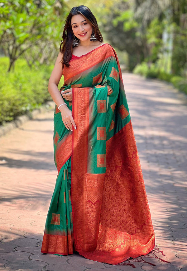 Green Soft Silk Zari Border Saree With Unstitched Blouse