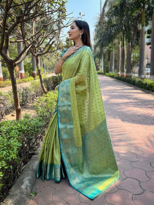 Green Banarasi Saree With Unstitched Blouse