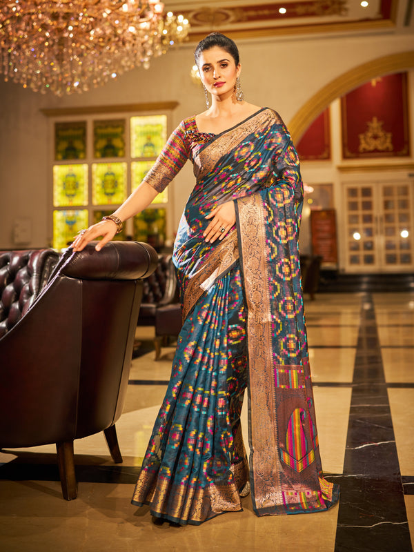 Grey  Organza Saree With Unstitched Blouse