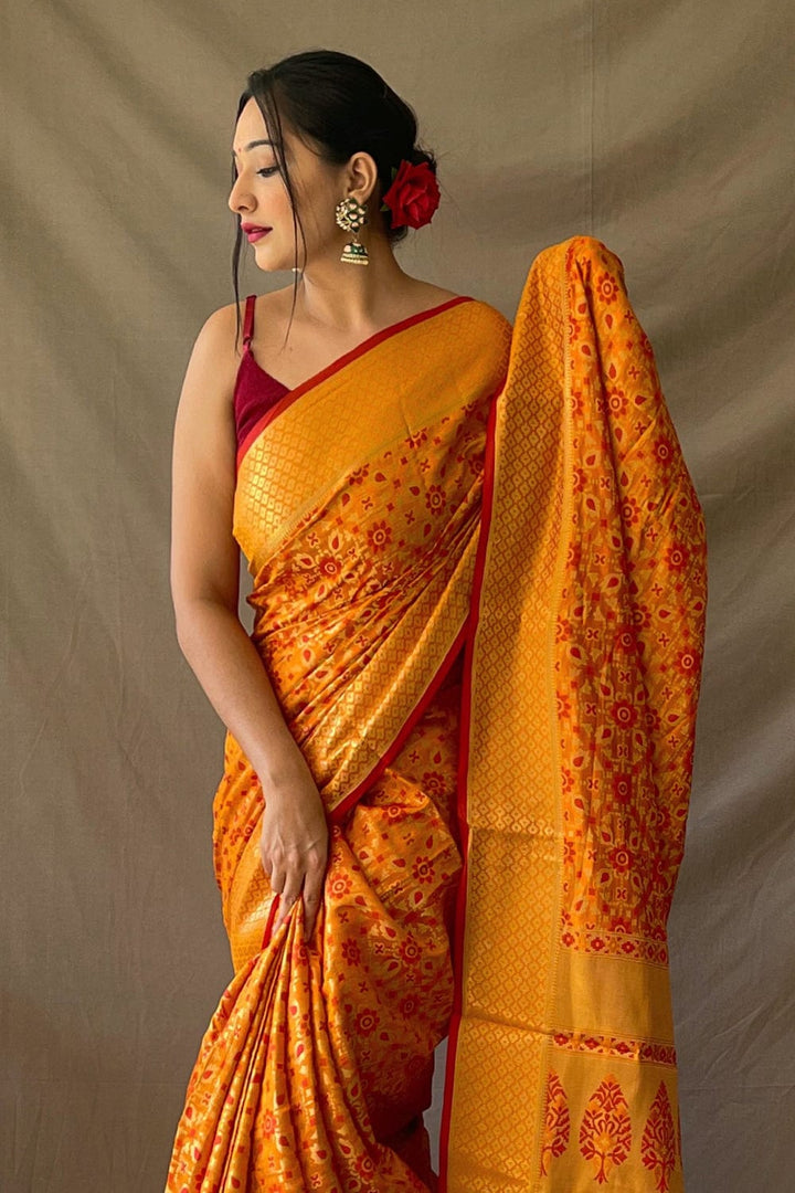 Buy White And Blue Satin Crepe Saree Nitaraa